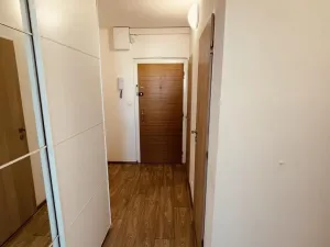 Pronájem bytu 2+kk, Praha - Kamýk, Pšenčíkova, 43 m2