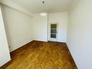 Pronájem bytu 1+kk, Praha - Vršovice, Tolstého, 26 m2