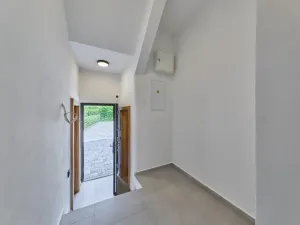 Prodej bytu 2+kk, Mladé Buky, 47 m2