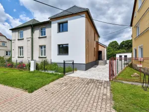 Prodej bytu 2+kk, Mladé Buky, 47 m2