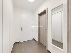 Pronájem bytu 2+kk, Praha - Strašnice, Zvěřinova, 57 m2