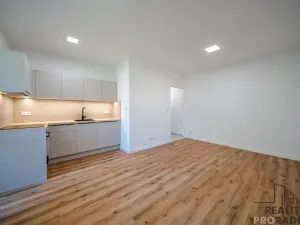 Prodej bytu 1+kk, Ostrava - Poruba, Sokolovská, 22 m2