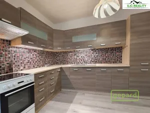 Prodej bytu 2+kk, Plzeň, Bzenecká, 48 m2