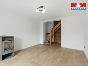 Prodej rodinného domu, Kněževes, U haldy, 155 m2