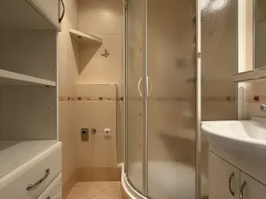 Pronájem bytu 1+1, Zlín, Zborovská, 31 m2