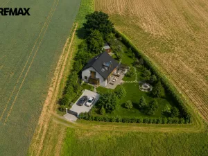 Prodej zahrady, Jičín, 600 m2