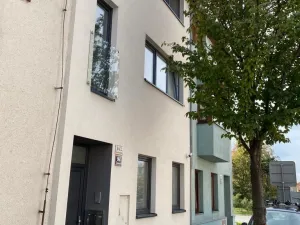 Pronájem bytu 1+kk, Brno, Skorkovského, 30 m2