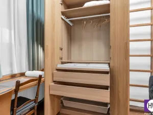 Prodej bytu 1+kk, Praha, Školská, 21 m2