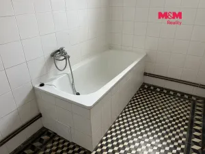 Pronájem bytu 1+1, Pardubice, Na Bukovině, 48 m2