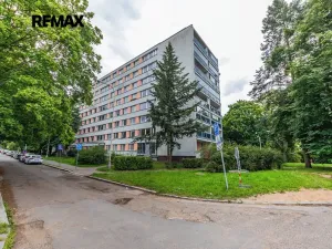 Prodej bytu 2+kk, Praha - Kobylisy, Třebenická, 41 m2