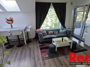 Pronájem bytu 2+kk, Brno, Moravanská, 52 m2