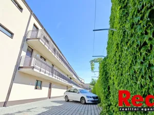 Pronájem bytu 2+kk, Brno, Moravanská, 52 m2