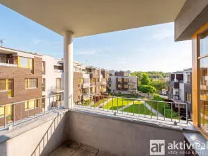 Prodej bytu 3+1, Praha - Žižkov, Mezi domky, 110 m2
