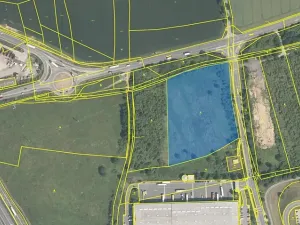 Pronájem komerčního pozemku, Praha, 1000 m2