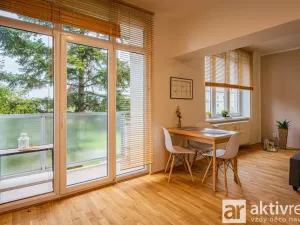 Pronájem bytu 2+1, Neratovice, Dr. E. Beneše, 67 m2