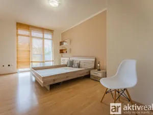 Pronájem bytu 2+1, Neratovice, Dr. E. Beneše, 67 m2