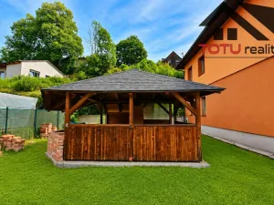 Prodej rodinného domu, Trutnov, 240 m2
