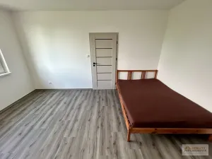 Prodej bytu 1+1, Broumov, Pionýrská, 36 m2