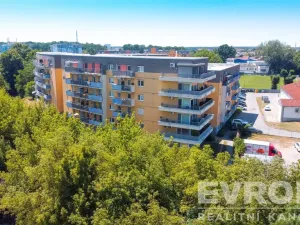 Prodej bytu 4+kk, Břeclav, třída 1. máje, 104 m2