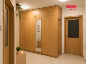 Pronájem bytu 4+kk, Úvaly, nám. Svobody, 104 m2