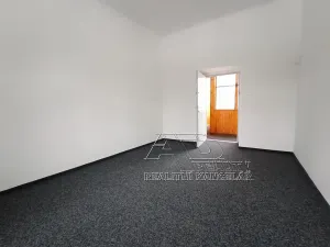 Pronájem kanceláře, České Budějovice, Kanovnická, 132 m2