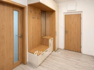 Pronájem bytu 2+kk, Znojmo, Jarošova, 44 m2