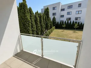 Pronájem bytu 2+kk, Znojmo, Jarošova, 44 m2