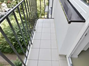 Pronájem bytu 1+kk, Praha - Vršovice, Jakutská, 28 m2