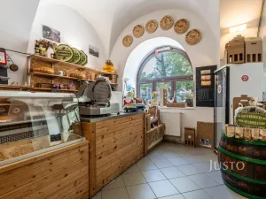 Pronájem obchodního prostoru, Uherské Hradiště, Masarykovo náměstí, 41 m2