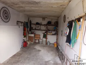 Prodej garáže, Praha, Novobohdalecká, 18 m2