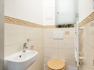 Pronájem bytu 2+1, Praha - Vokovice, Kladenská, 49 m2