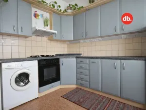 Prodej bytu 1+1, Karlovy Vary, Vítězná, 41 m2