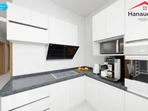 Prodej bytu 3+1, Děčín - Děčín III-Staré Město, Jezdecká, 67 m2