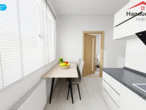 Prodej bytu 3+1, Děčín - Děčín III-Staré Město, Jezdecká, 67 m2