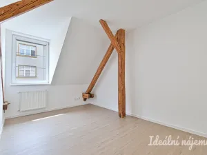 Pronájem bytu 1+1, Brno, Slovinská, 45 m2