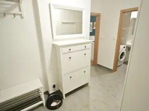 Pronájem bytu 1+kk, Praha - Holešovice, V závětří, 34 m2