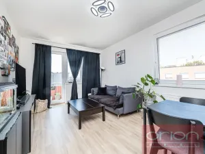 Prodej bytu 3+kk, Praha - Kyje, Sicherova, 72 m2