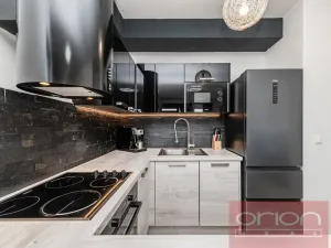 Prodej bytu 3+kk, Praha - Kyje, Sicherova, 72 m2