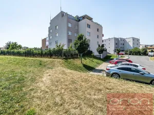 Prodej bytu 3+kk, Praha - Kyje, Sicherova, 78 m2