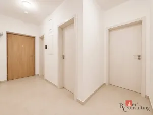 Pronájem bytu 2+kk, Plzeň - Jižní Předměstí, Měděná, 62 m2