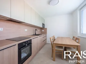 Prodej bytu 3+1, Hustopeče, Větrná, 75 m2