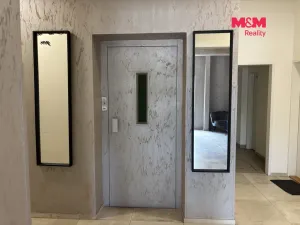 Pronájem bytu 1+kk, Praha - Prosek, Prosecká, 13 m2