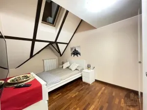 Pronájem bytu 4+kk, Praha - Vinohrady, Slavíkova, 66 m2