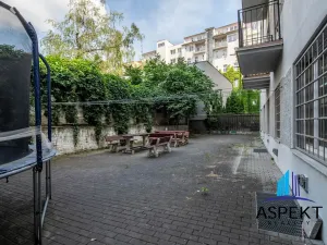 Pronájem bytu 2+kk, Praha - Holešovice, Poupětova, 64 m2