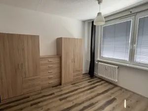 Pronájem bytu 2+1, Třebíč - Nové Dvory, Novodvorská, 47 m2