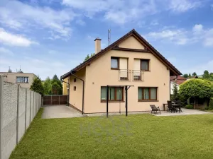 Prodej rodinného domu, Zdiby, V Zátiší, 182 m2