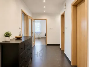 Prodej rodinného domu, Zdiby, V Zátiší, 182 m2