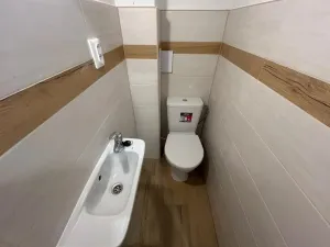 Pronájem bytu 1+kk, Praha - Strašnice, Věšínova, 26 m2