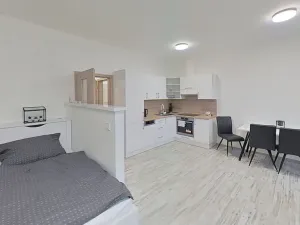 Pronájem bytu 1+kk, Žďár nad Sázavou, Nádražní, 37 m2