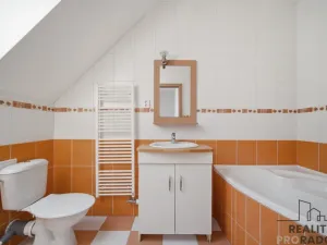 Pronájem rodinného domu, Pardubice, Ke Kobelnici, 88 m2